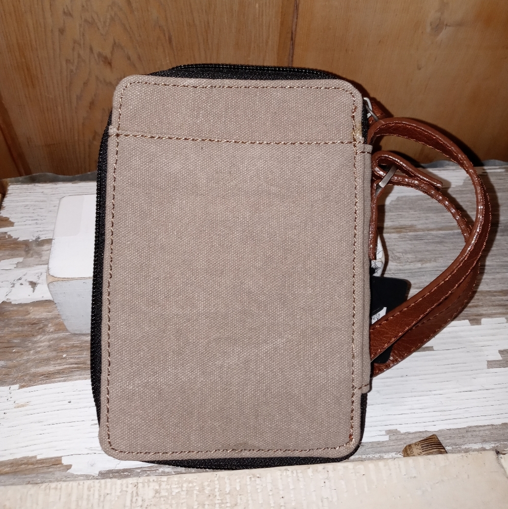 NWT Mona B Trust The Journey Wallet - Picture 3 of 4